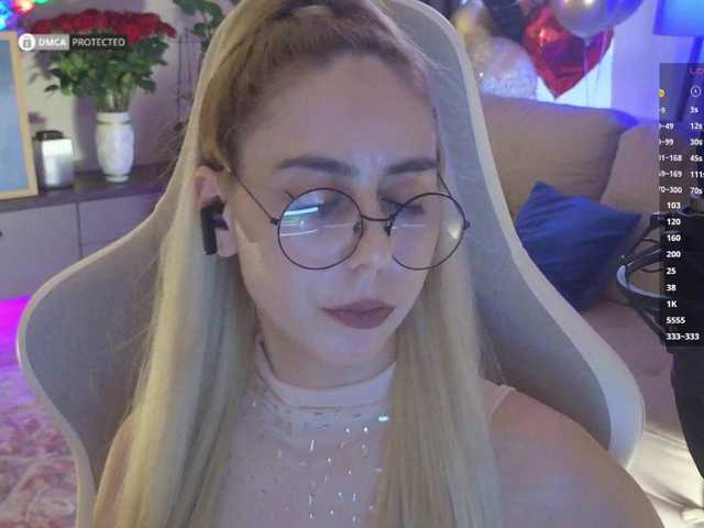 -Light-Fury- live cam on BongaCams