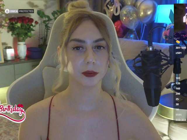-Light-Fury- live cam on BongaCams