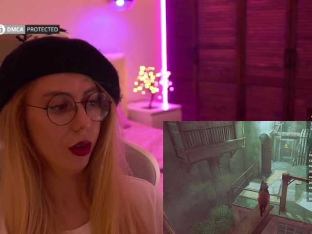 -Light-Fury- live cam on BongaCams