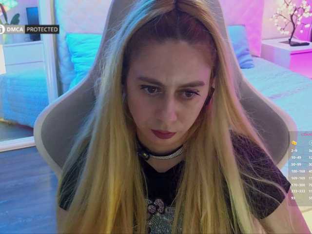 -Light-Fury- live cam on BongaCams