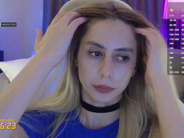 -Light-Fury-'s BongaCams show and profile