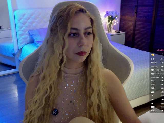-Light-Fury- live cam on BongaCams