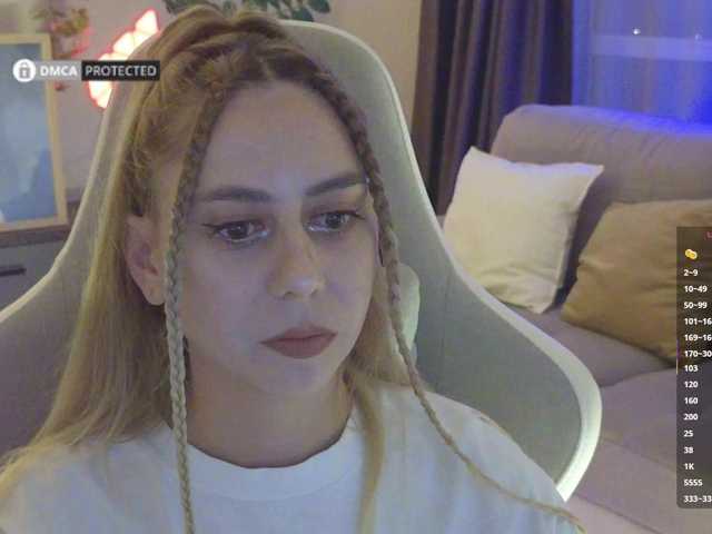 -Light-Fury- live cam on BongaCams