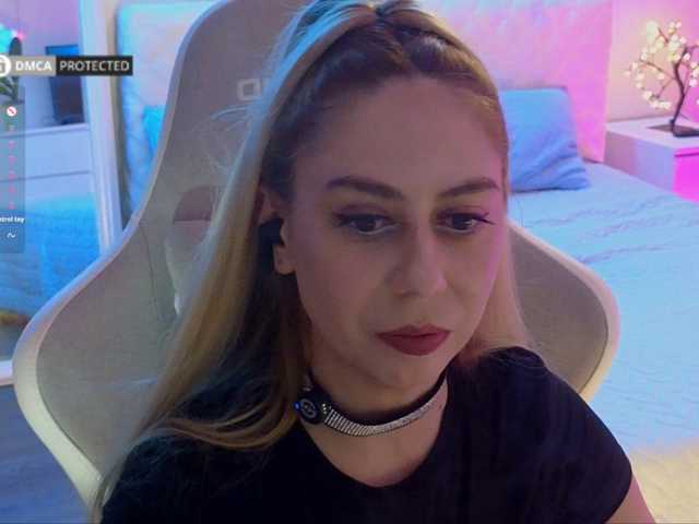 -Light-Fury- live cam on BongaCams