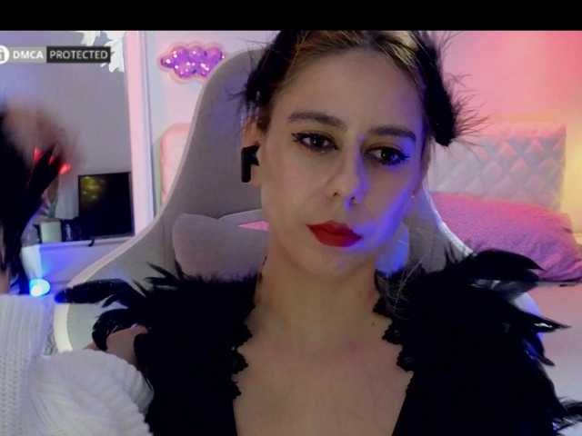 capuchina_v_taverne live cam on BongaCams