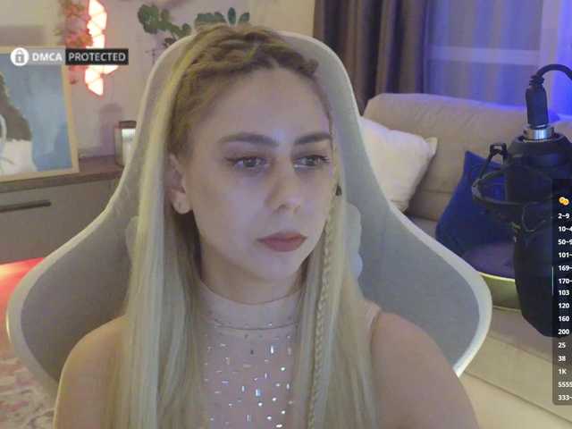 -Light-Fury- live webcam show