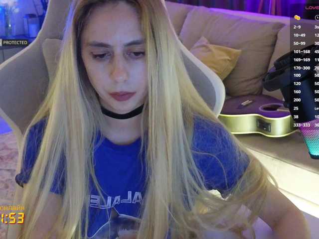 -Light-Fury-'s BongaCams show and profile