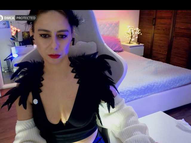 capuchina_v_taverne live cam on BongaCams