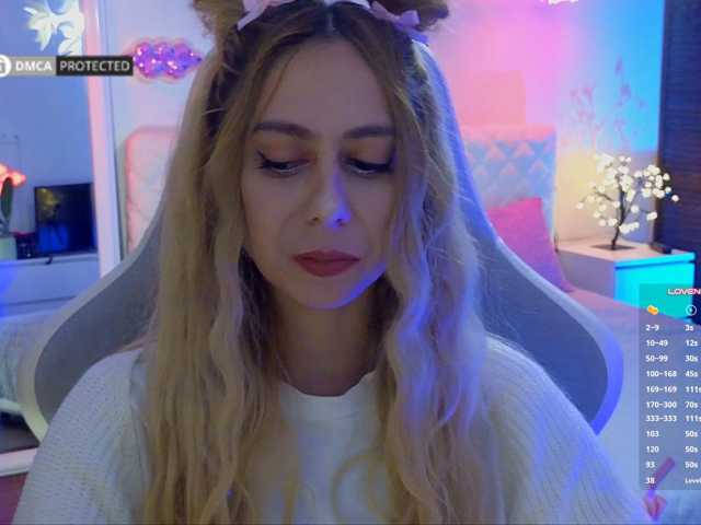 -Light-Fury- live cam on BongaCams