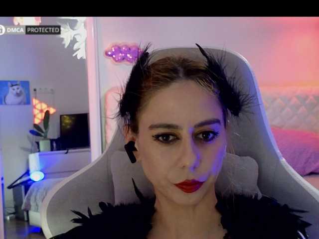 capuchina_v_taverne live cam on BongaCams