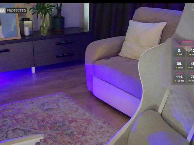 -Light-Fury- live cam on BongaCams