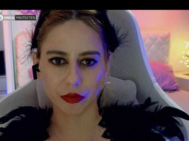 capuchina_v_taverne live cam on BongaCams