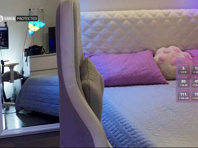 -Light-Fury- live cam on BongaCams