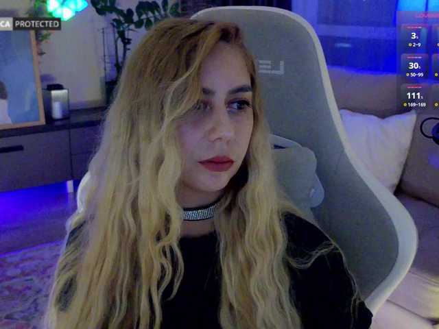 -Light-Fury- live cam on BongaCams