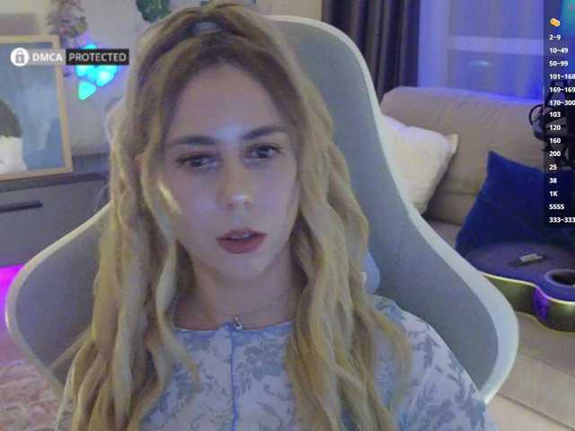 -light-fury- live sex show