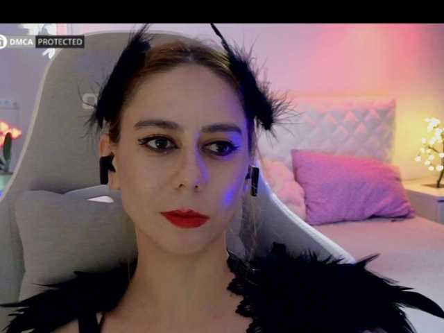 capuchina_v_taverne live cam on BongaCams