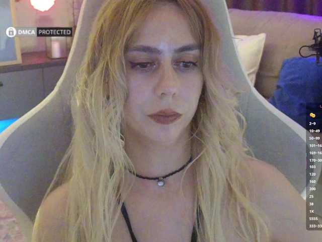 -Light-Fury- live cam on BongaCams