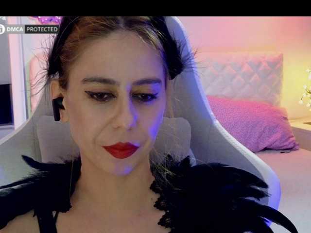 capuchina_v_taverne live cam on BongaCams