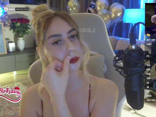-light-fury- cam belle