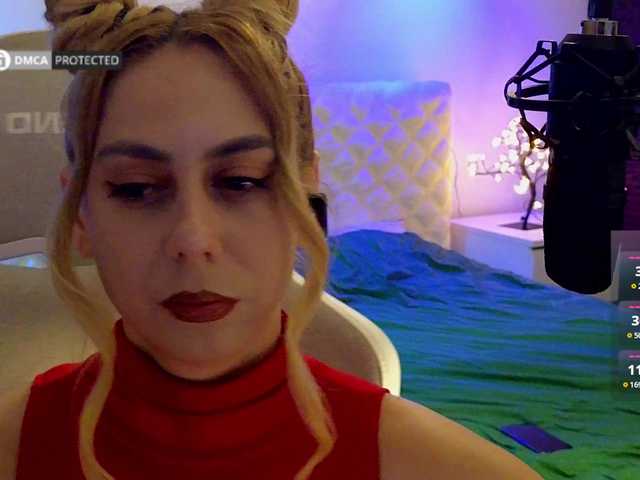 -Light-Fury- live cam on BongaCams