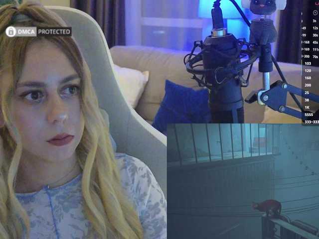 -Light-Fury- live webcam show