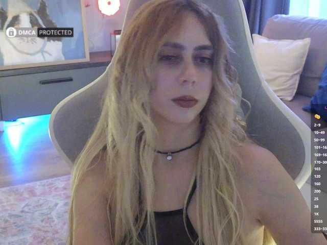 -Light-Fury- live cam on BongaCams