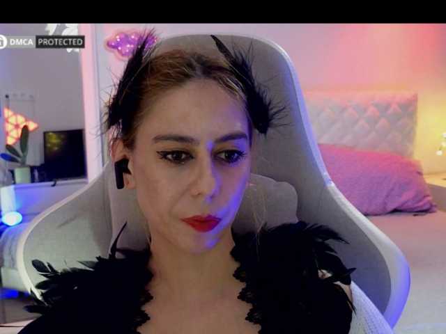 capuchina_v_taverne live cam on BongaCams