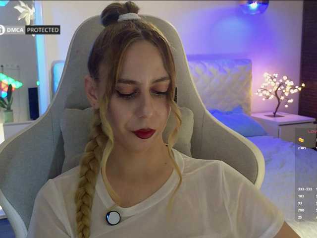 -Light-Fury- live cam on BongaCams