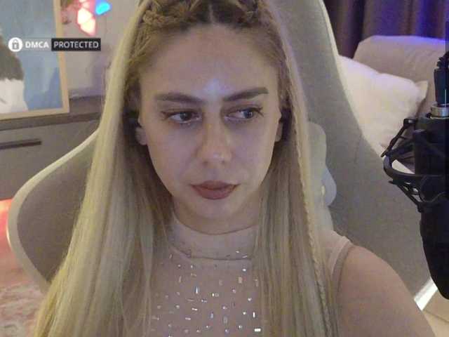 -Light-Fury- live webcam show