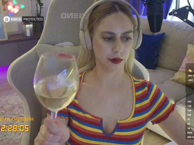 -Light-Fury- live cam on BongaCams