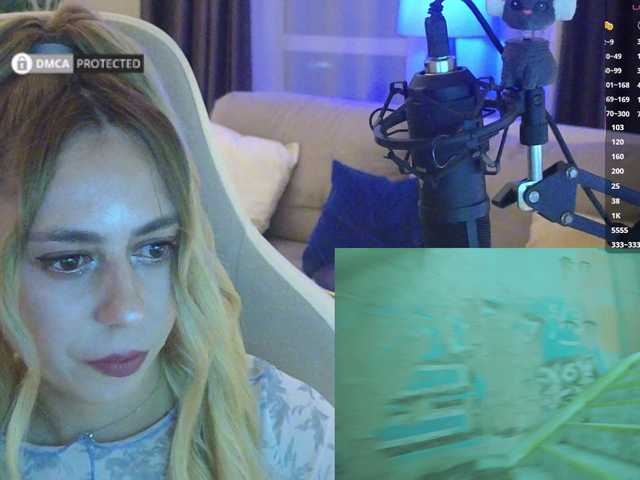 -Light-Fury- live webcam show