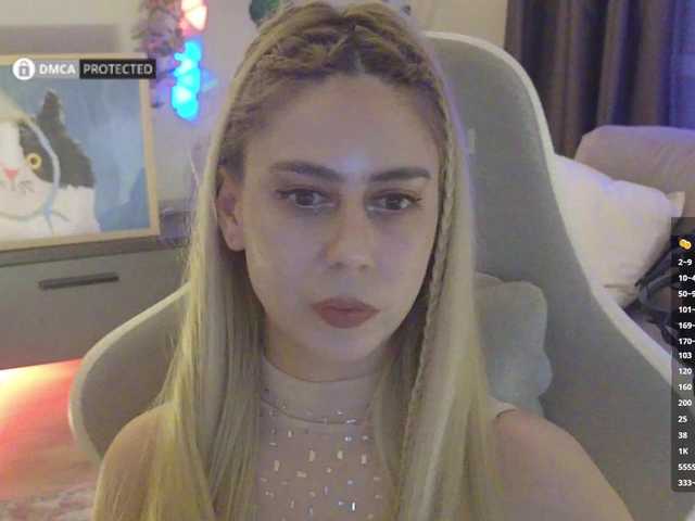 -Light-Fury- live webcam show