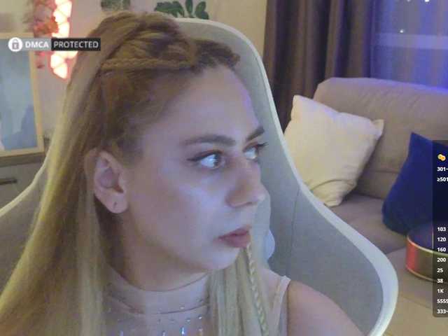 -Light-Fury- live webcam show
