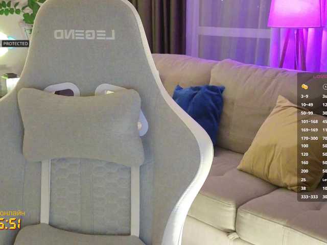 -Light-Fury-'s BongaCams show and profile