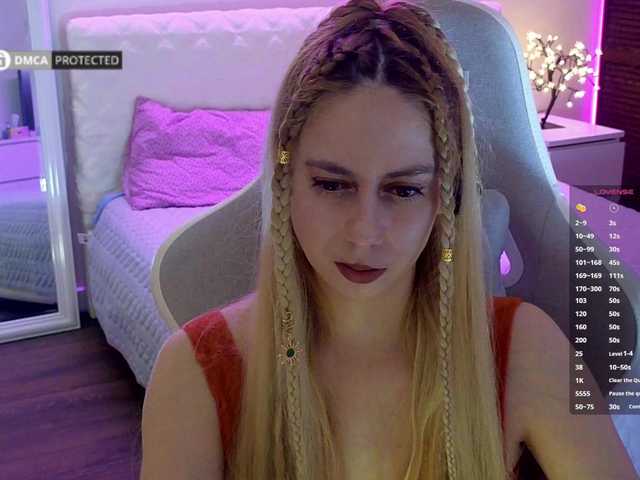 -Light-Fury- live cam on BongaCams