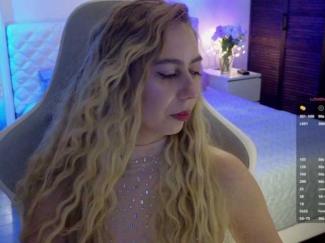 -Light-Fury- live cam on BongaCams