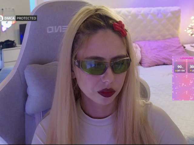 -Light-Fury- live cam on BongaCams