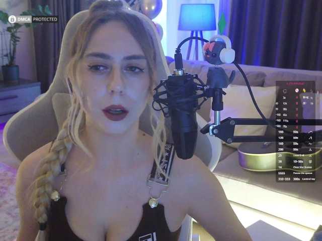 -light-fury- cam belle