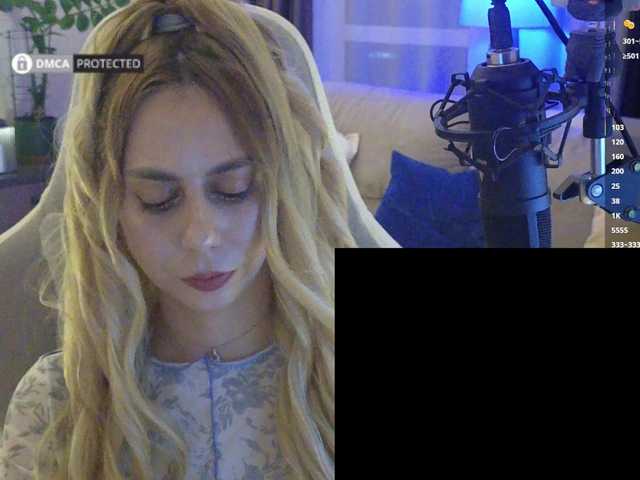 -Light-Fury- live webcam show
