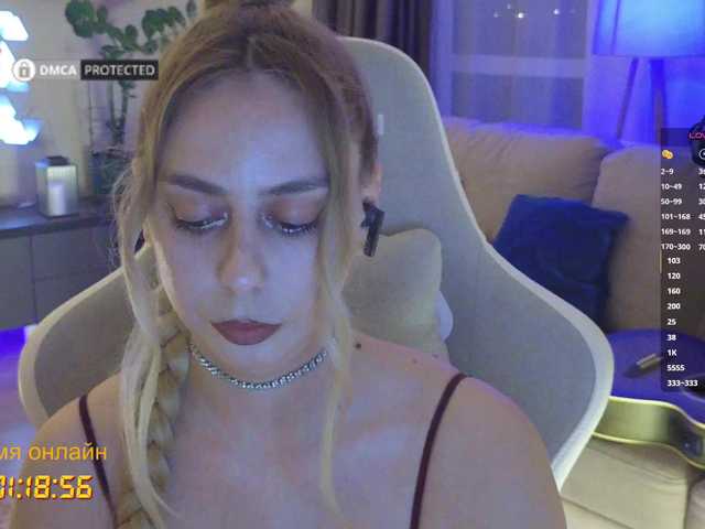 -Light-Fury- live cam on BongaCams