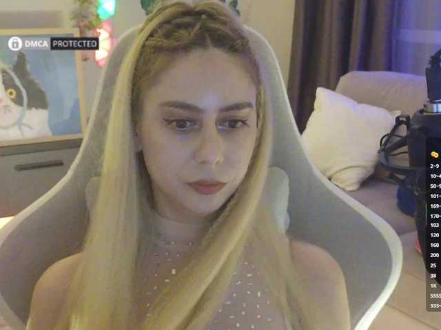 -Light-Fury- live webcam show