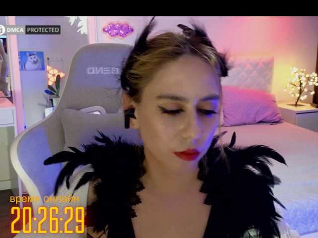 capuchina_v_taverne live cam on BongaCams