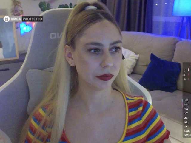 -Light-Fury- live cam on BongaCams
