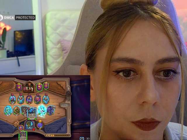 -Light-Fury- live cam on BongaCams