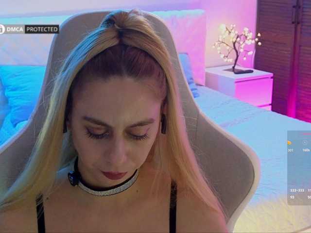 -Light-Fury- live cam on BongaCams