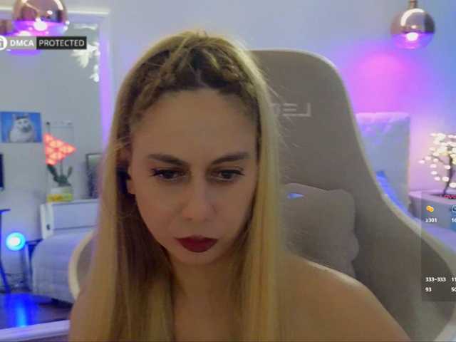 -Light-Fury- live cam on BongaCams