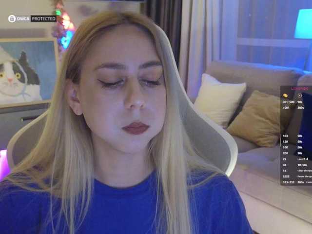 -Light-Fury- live cam on BongaCams