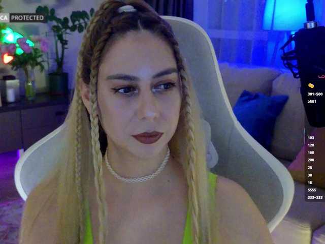 -Light-Fury- live cam on BongaCams