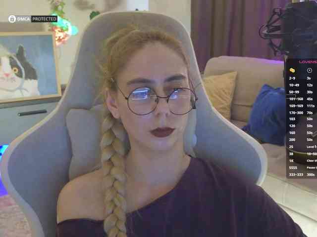 Danil__Kolbasenko webcam