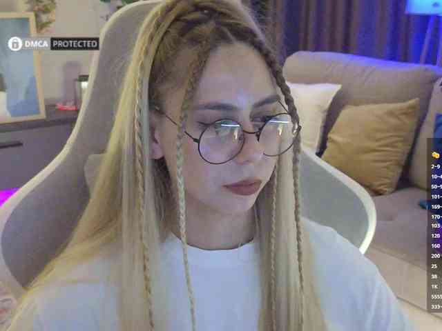 Danil__Kolbasenko webcam
